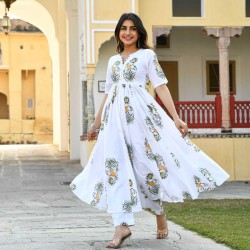 Beautiful sunflower print kurta pant set